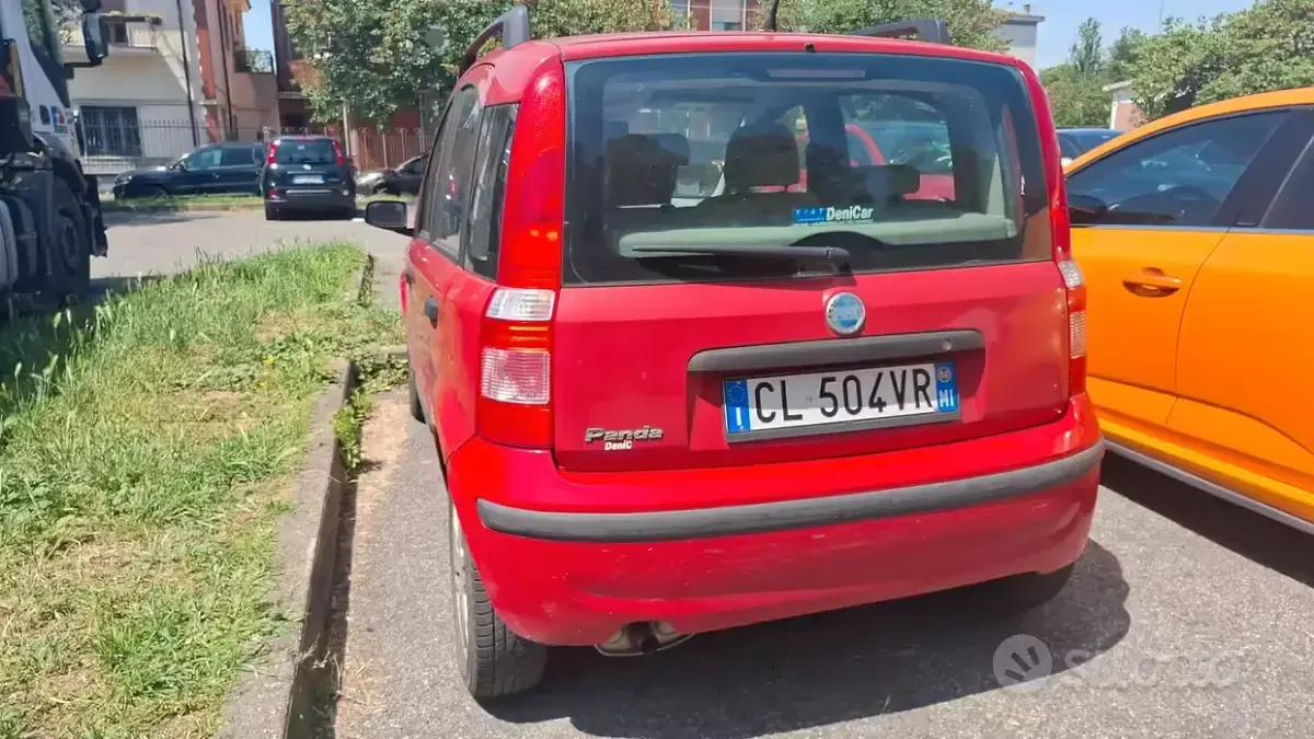 Usata Fiat Panda Emotion 60 CV (44 kW) 2004 Rosso Utilitaria