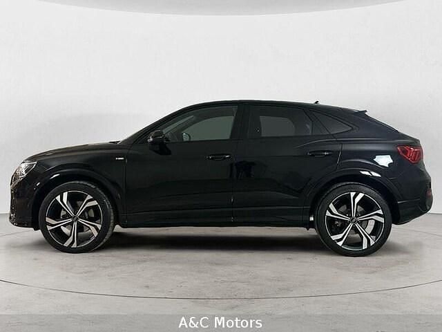 Usata Audi Q3 Sportback S-Line 150 CV (110 kW) 2024 Nero SUV