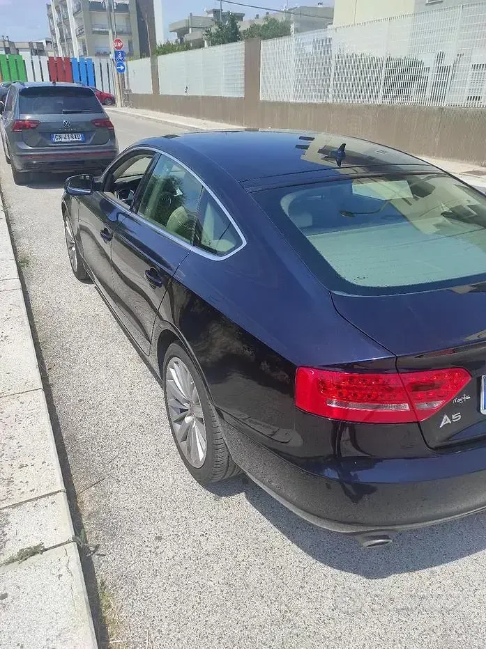 Usata Audi A5 190 CV (139 kW) 2011 Bluazzurro Coupé