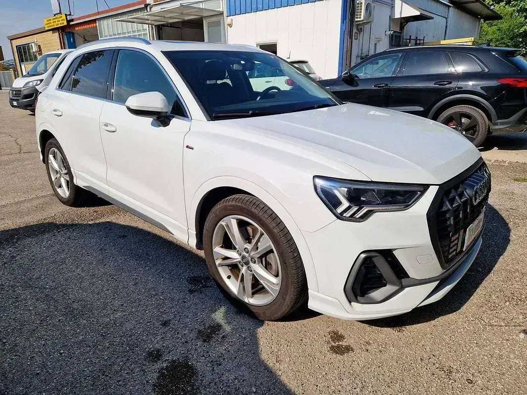 Usata Audi Q3 S-Line 190 CV (139 kW) 2019 Bianco SUV
