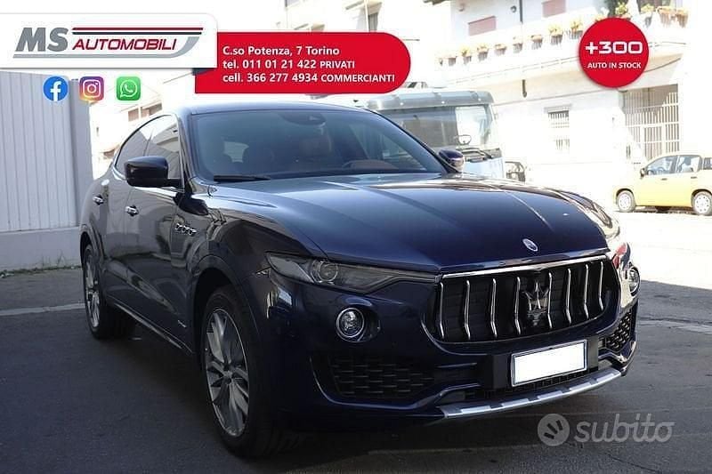Usata Maserati Levante GranLusso 275 CV (202 kW) 2018 Blu SUV