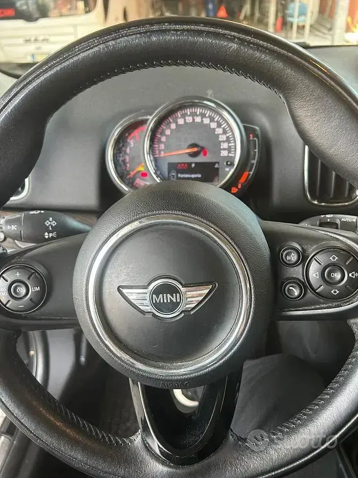 Usata Mini Cooper Countryman 150 CV (110 kW) 2018 Nero SUV
