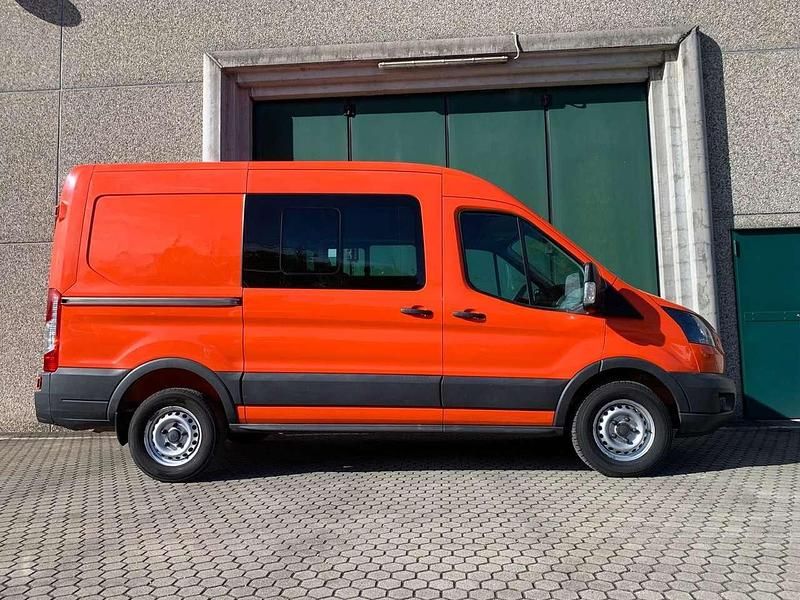 Usata Ford Transit 131 CV (96 kW) 2018 Arancione Monovolume
