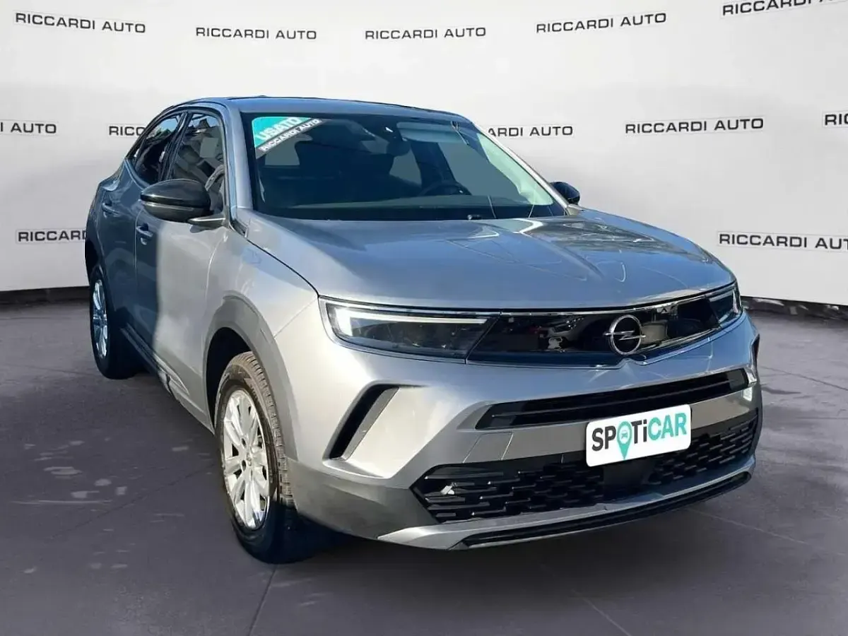 Usata Opel Mokka Edition 101 CV (74 kW) 2023 Grigio SUV