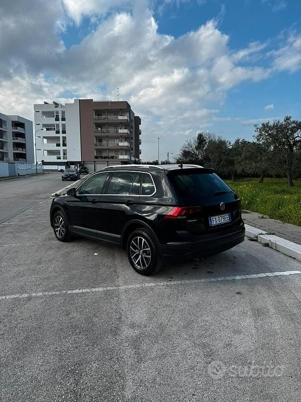 Usata VW Tiguan 150 CV (110 kW) 2019 Nero SUV