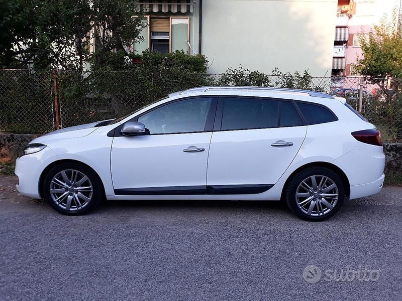 Usata Renault Mégane GT Line GT-Line 110 CV (80 kW) 2011 Bianco Berlina