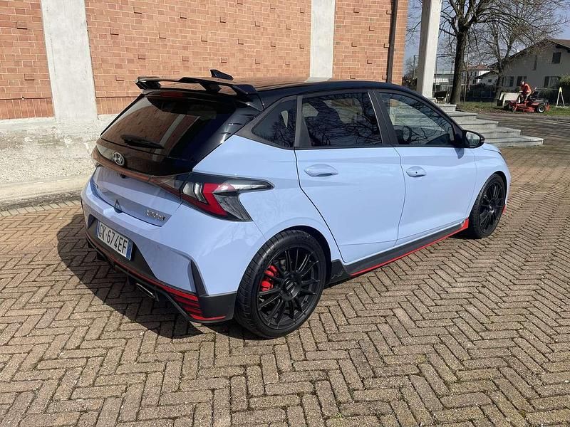 Usata Hyundai i20 N Performance 204 CV (150 kW) 2022 Blu/azzurro Utilitaria