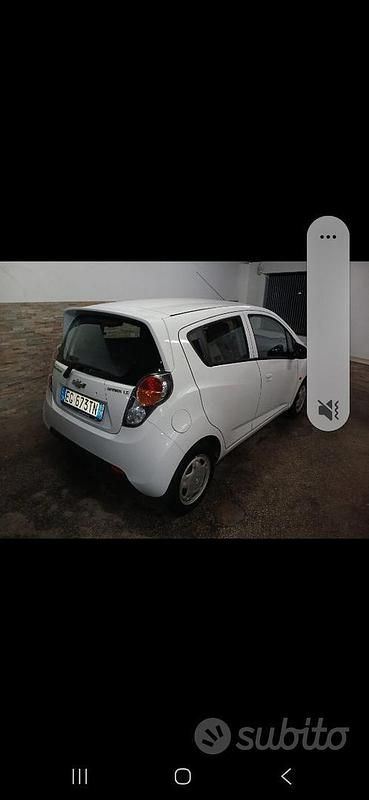 Usata Chevrolet Spark 68 CV (50 kW) 2012 Bianco Utilitaria