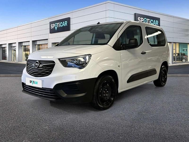 Bianco Nuova 2025 Opel Combo-e Life Edition Monovolume | 19.950 € - Immagine 1/4