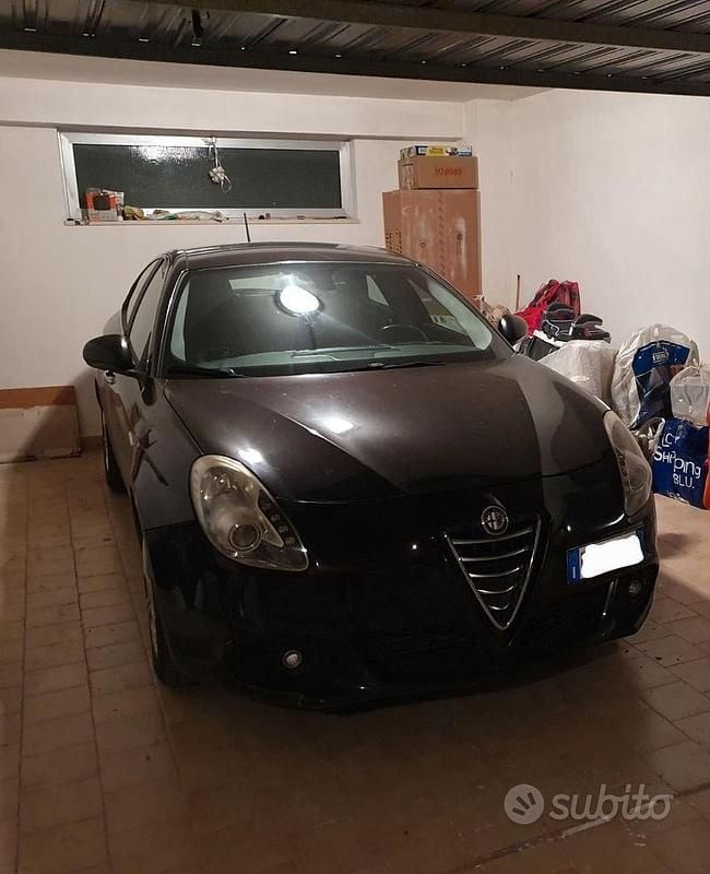Usata Alfa Romeo Giulietta 105 CV (77 kW) 2015 Nero Berlina