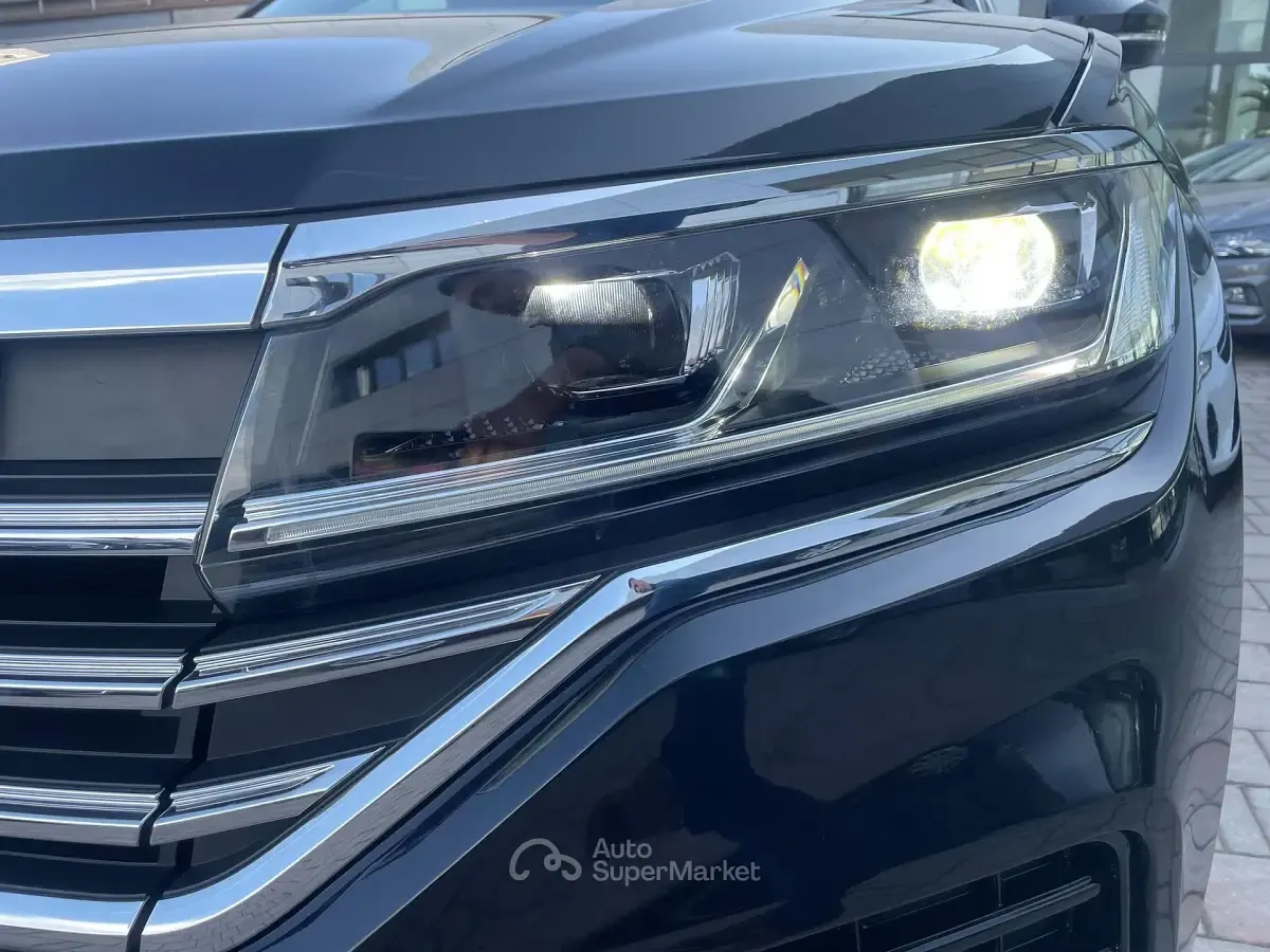 Usata VW Touareg Elegance 231 CV (169 kW) 2025 Nero SUV