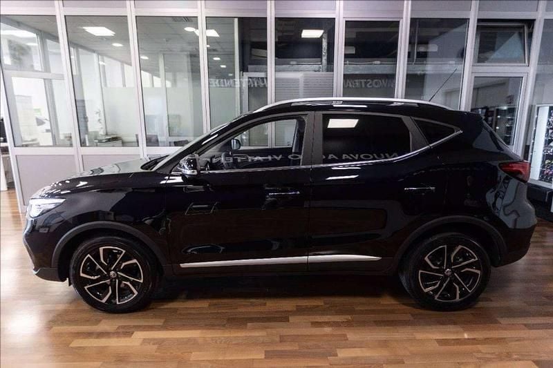 Usata MG ZS Luxury 106 CV (77 kW) 2024 Nero SUV