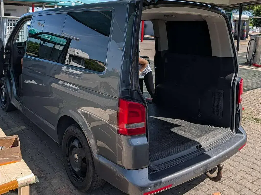 Usata VW Caravelle 179 CV (131 kW) 2014 Furgone