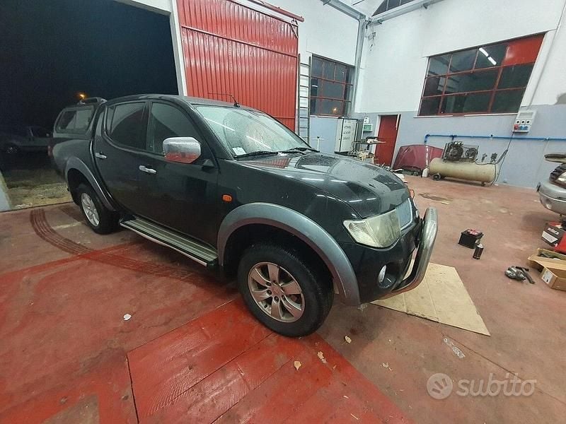 Usata Mitsubishi L200 Intense 178 CV (130 kW) 2010 Pick-up