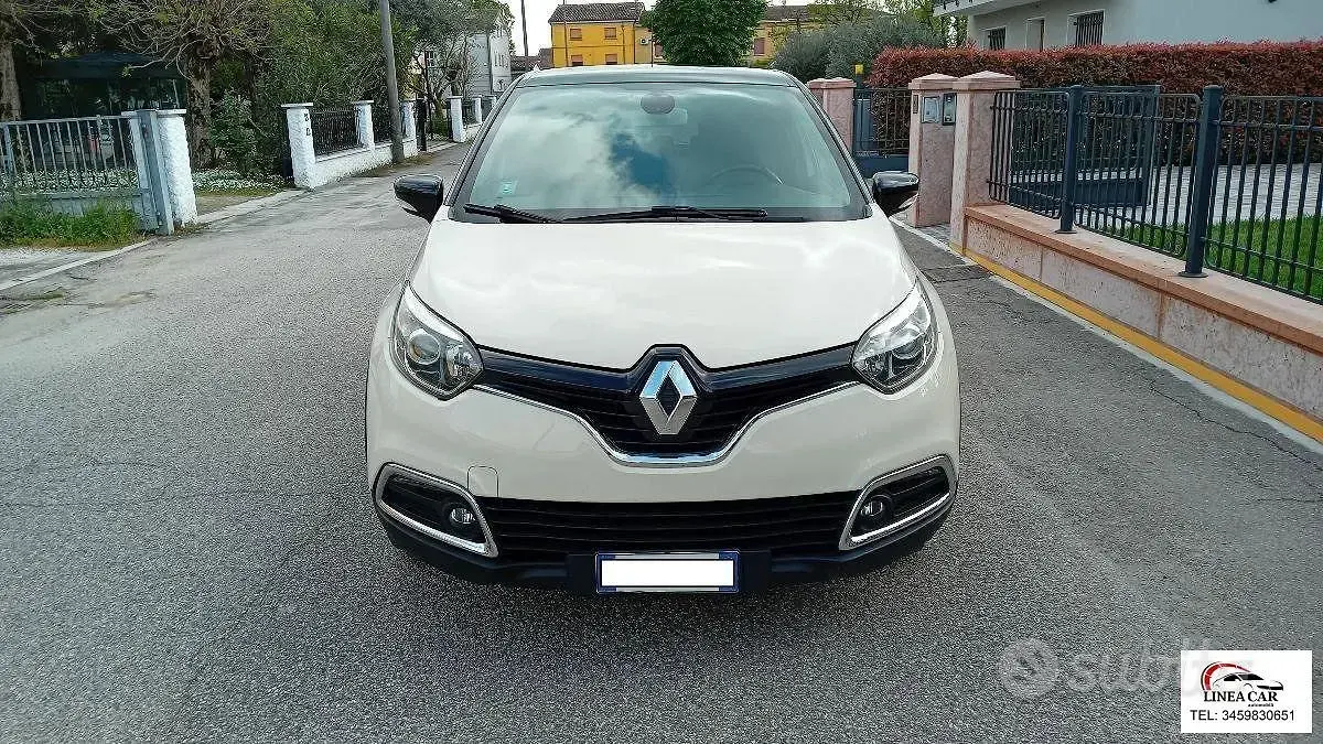 Usata Renault Captur 90 CV (66 kW) 2015 Bianco SUV
