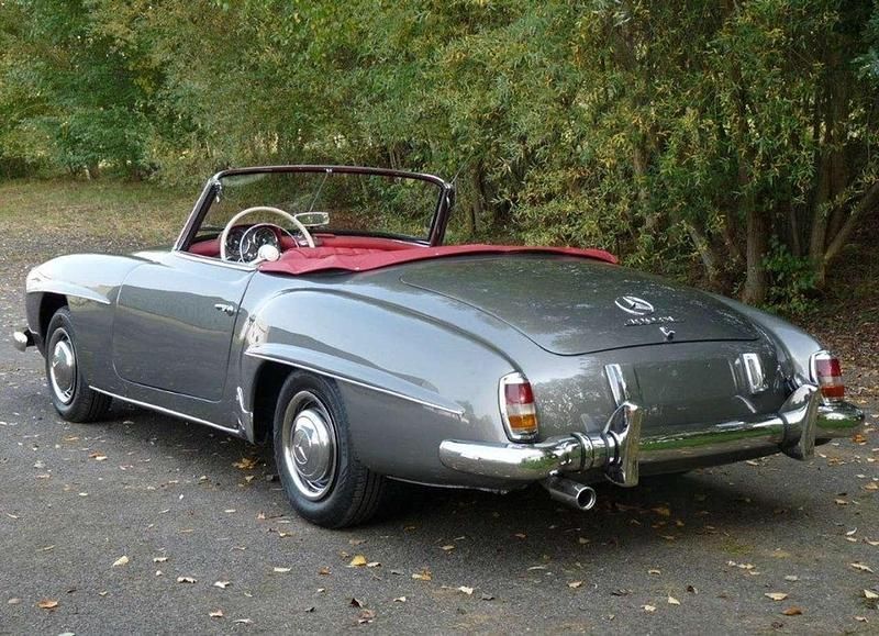 Usata Mercedes 190 105 CV (77 kW) 1961 Grigio metallizzato Berlina