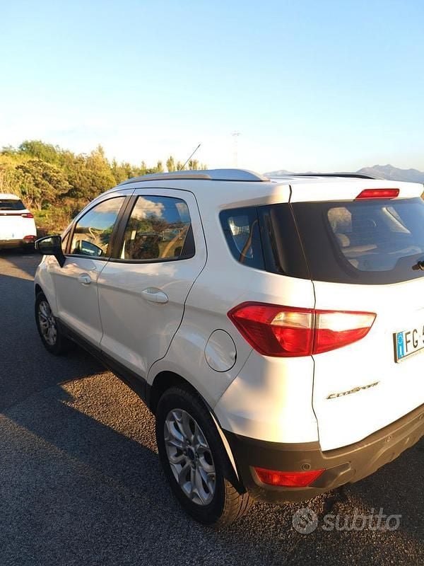 Usata Ford Ecosport Sport 100 CV (73 kW) 2017 Bianco SUV
