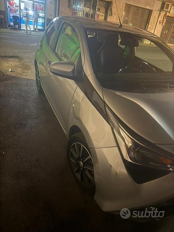 Usata Toyota Aygo 72 CV (52 kW) 2021 Utilitaria