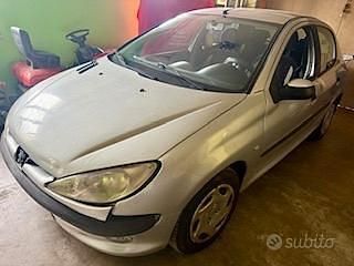 Usata Peugeot 206 68 CV (50 kW) 2006 Berlina