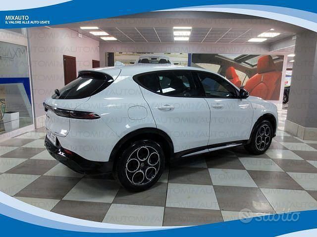 Usata Alfa Romeo Tonale Ti 160 CV (117 kW) 2023 Bianco SUV
