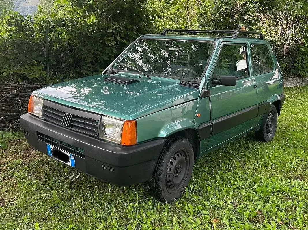 Usata Fiat Panda Young 39 CV (28 kW) 1999 Verde Berlina