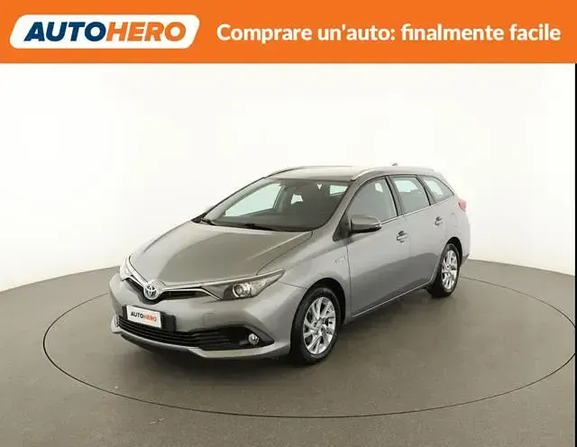 Usata Toyota Auris Touring Sports Active 136 CV (100 kW) 2016 Station wagon