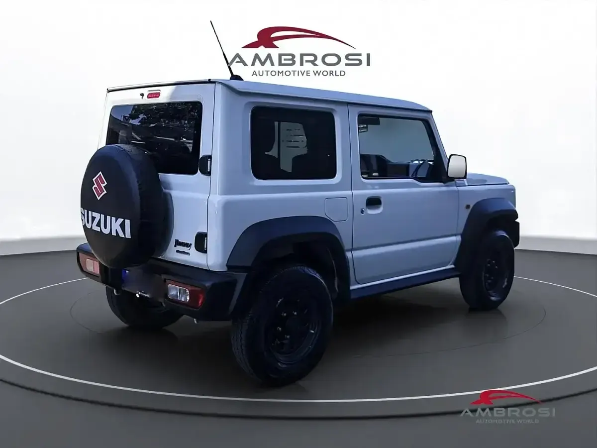 Usata Suzuki Jimny 102 CV (75 kW) 2024 Bianco SUV