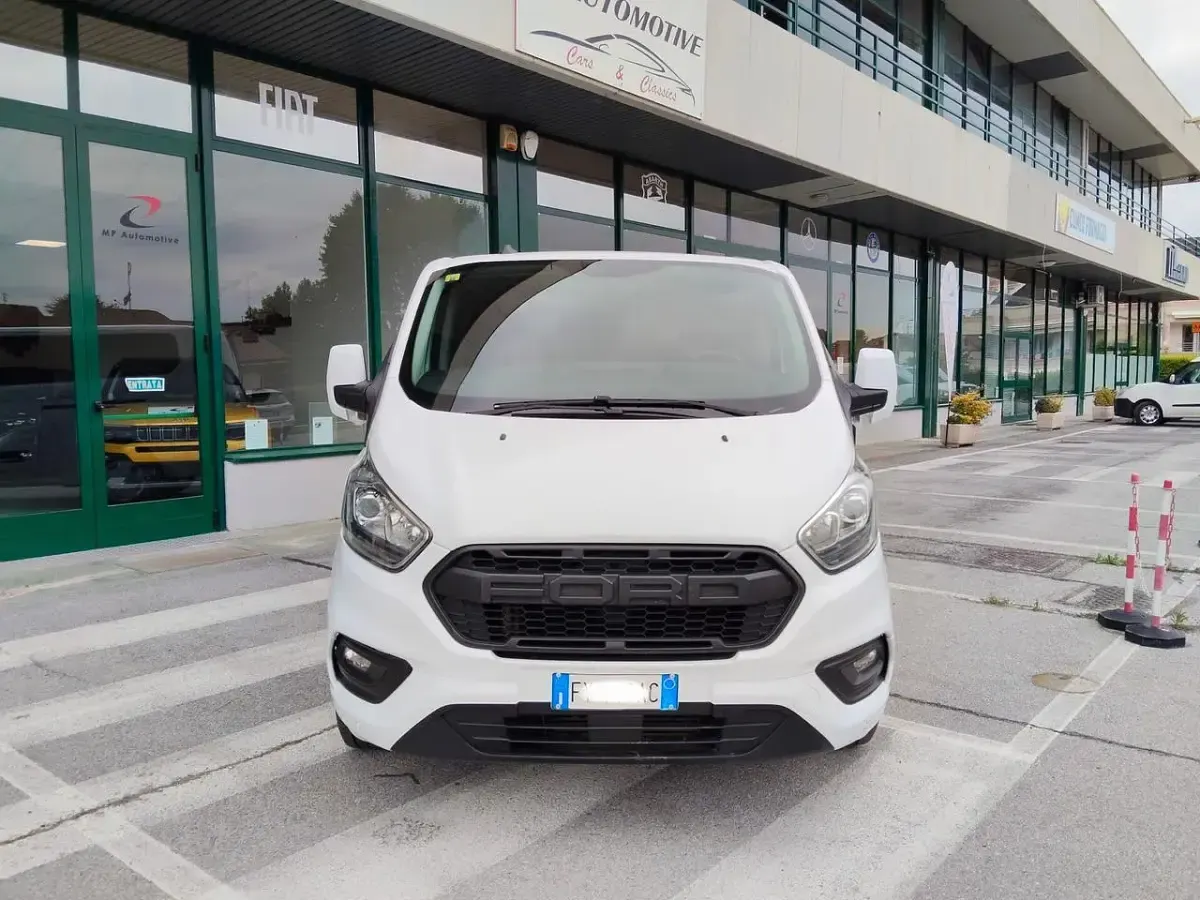 Usata Ford Transit Custom 130 CV (95 kW) 2019 Bianco Monovolume