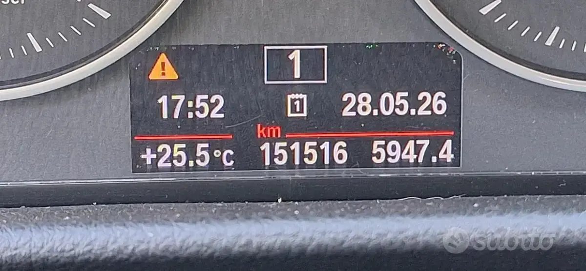 Usata BMW 218 Active Tourer 150 CV (110 kW) 2016 Nero Monovolume