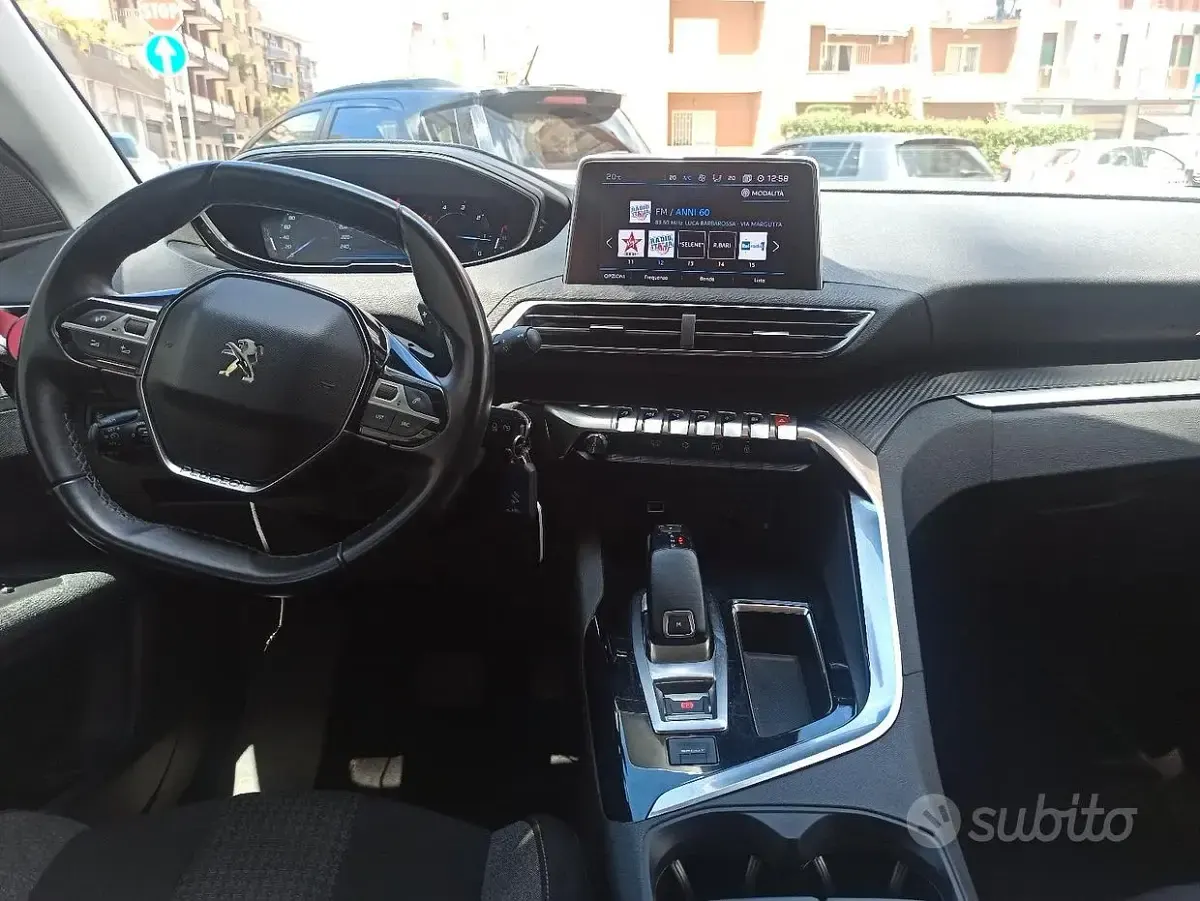 Usata Peugeot 3008 Active 131 CV (96 kW) 2018 Rosso SUV