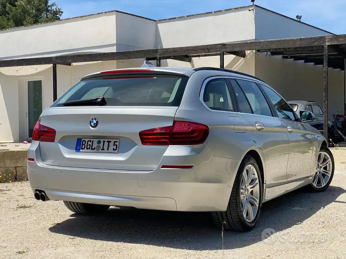 Usata BMW 518 150 CV (110 kW) 2014 Grigio Station wagon