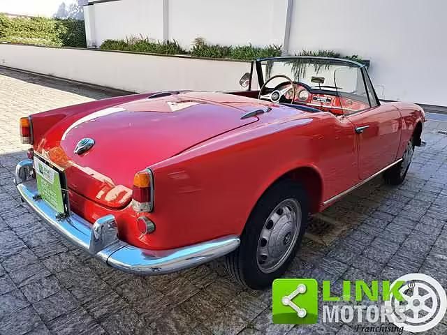 Usata Alfa Romeo Giulietta 79 CV (58 kW) 1960 Rosso Cabrio