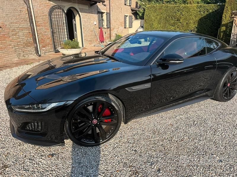 Nero Usata 2021 Jaguar F-Type First Edition Coupé | 63.000 € (Super prezzo) - Immagine 1/4