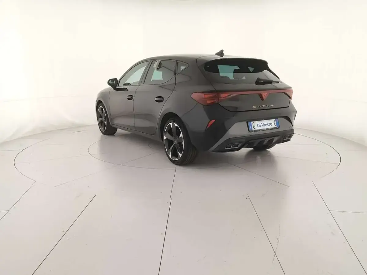Usata Cupra Leon 150 CV (110 kW) 2025 Other Berlina