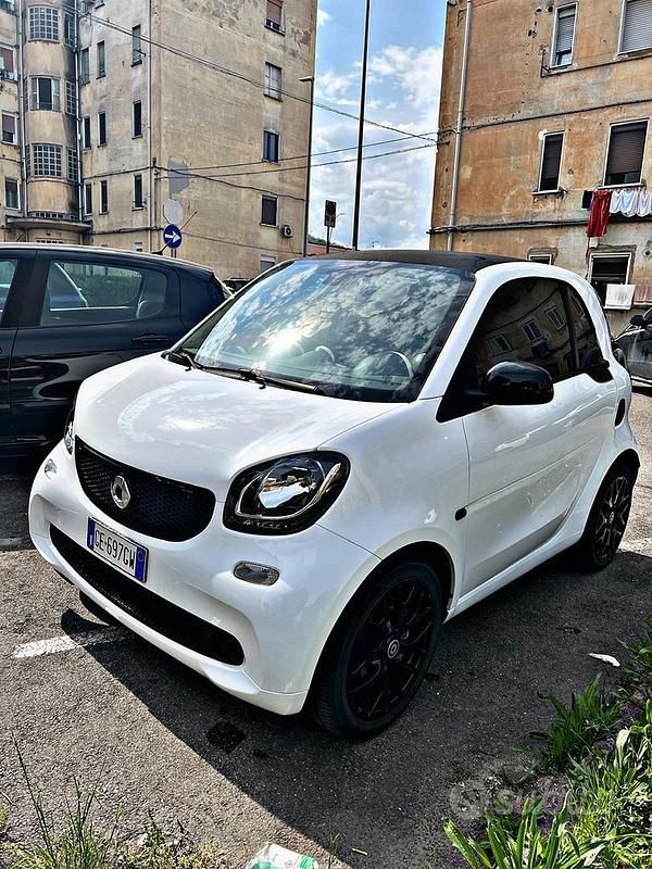 Usata Smart ForTwo Electric Drive 60 kW (82 CV) 2018 Bianco Coupé