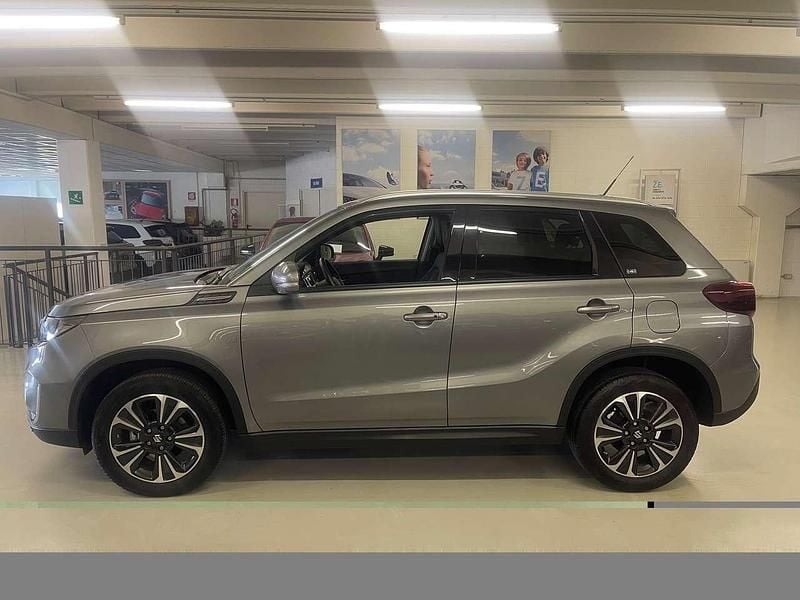 Usata Suzuki Vitara 129 CV (94 kW) 2023 Grigio SUV