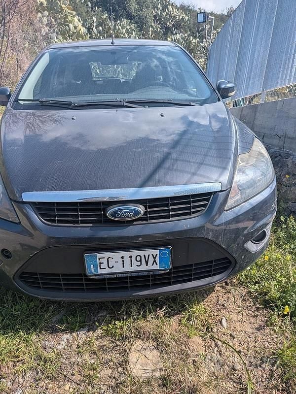 Usata Ford Focus 2010 Grigio Berlina