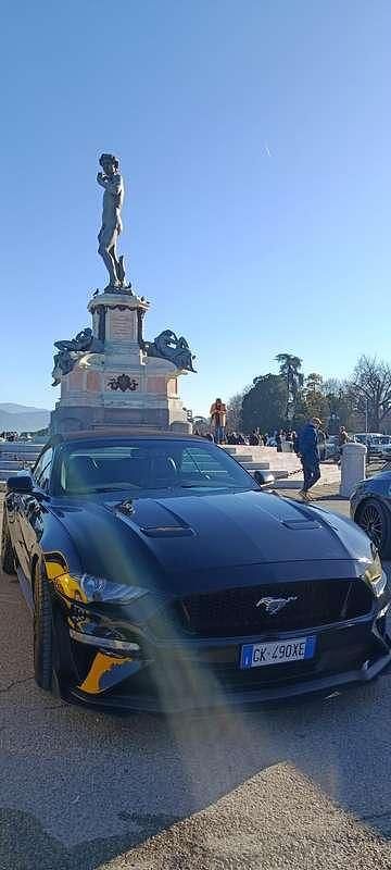 Usata Ford Mustang Convertible 290 CV (213 kW) 2022 Cabrio