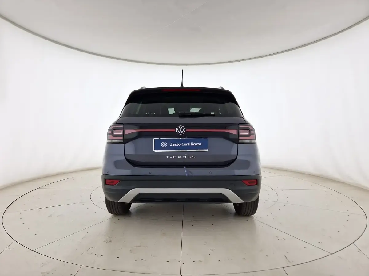 Usata VW T-Cross Style 110 CV (80 kW) 2023 Smoky grey metallizzato SUV