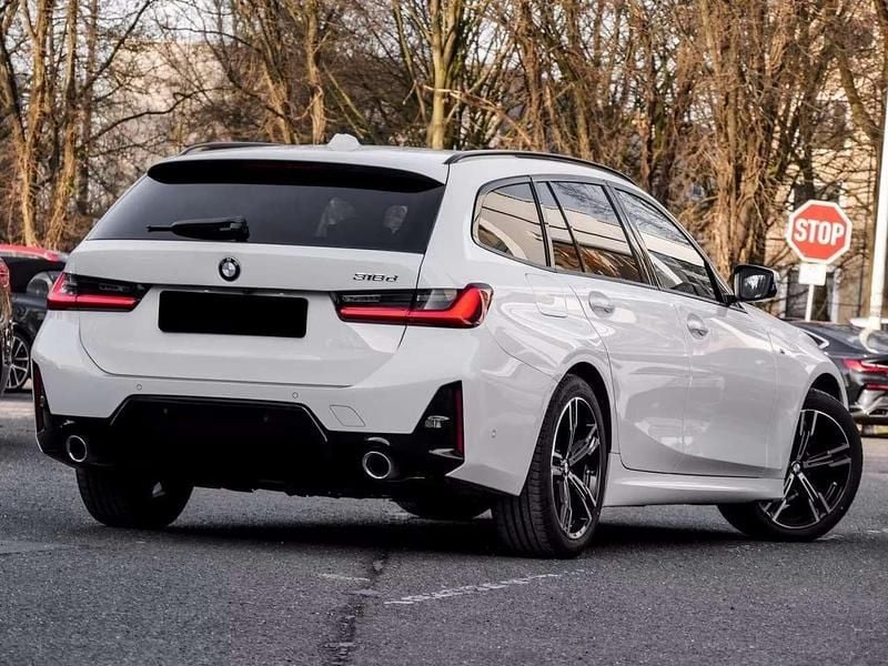 Usata BMW 318 M Sport 150 CV (110 kW) 2025 Alpinweiss iii Station wagon