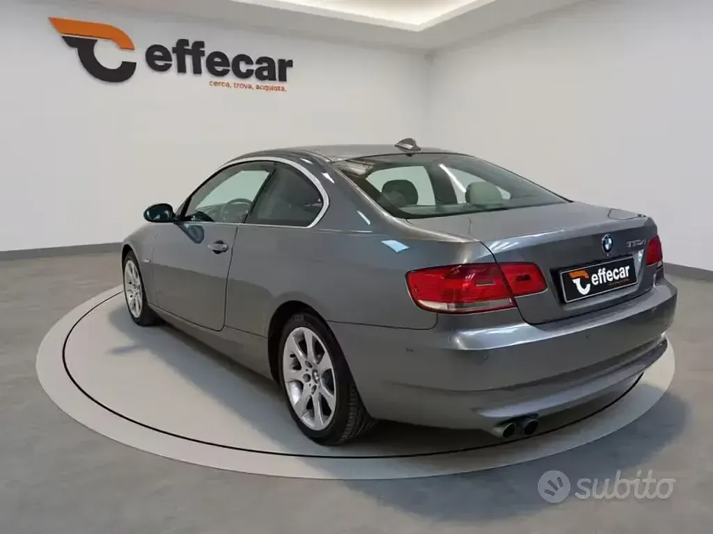 Usata BMW 330 272 CV (200 kW) 2007 Grigio Coupé