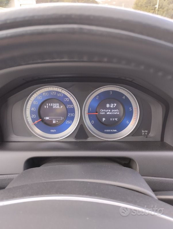 Usata Volvo XC60 R-Design 163 CV (119 kW) 2012 Bianco SUV