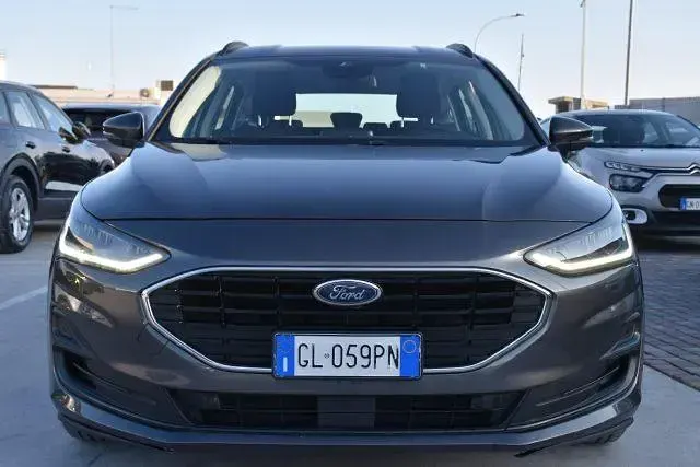 Usata Ford Focus Business Edition 120 CV (88 kW) 2021 Grigio Station wagon