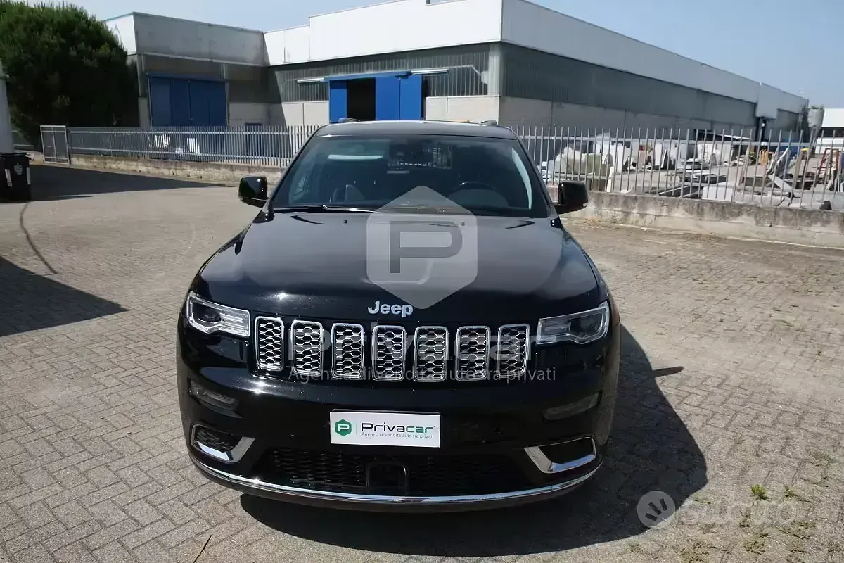 Usata Jeep Grand Cherokee Summit 250 CV (183 kW) 2018 Nero SUV