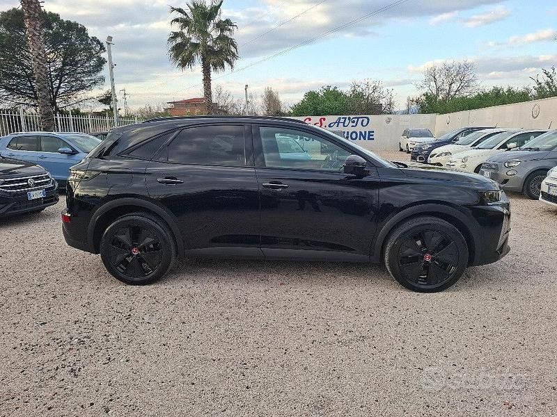 Usata DS Automobiles DS7 Crossback Performance 131 CV (96 kW) 2023 Nero SUV