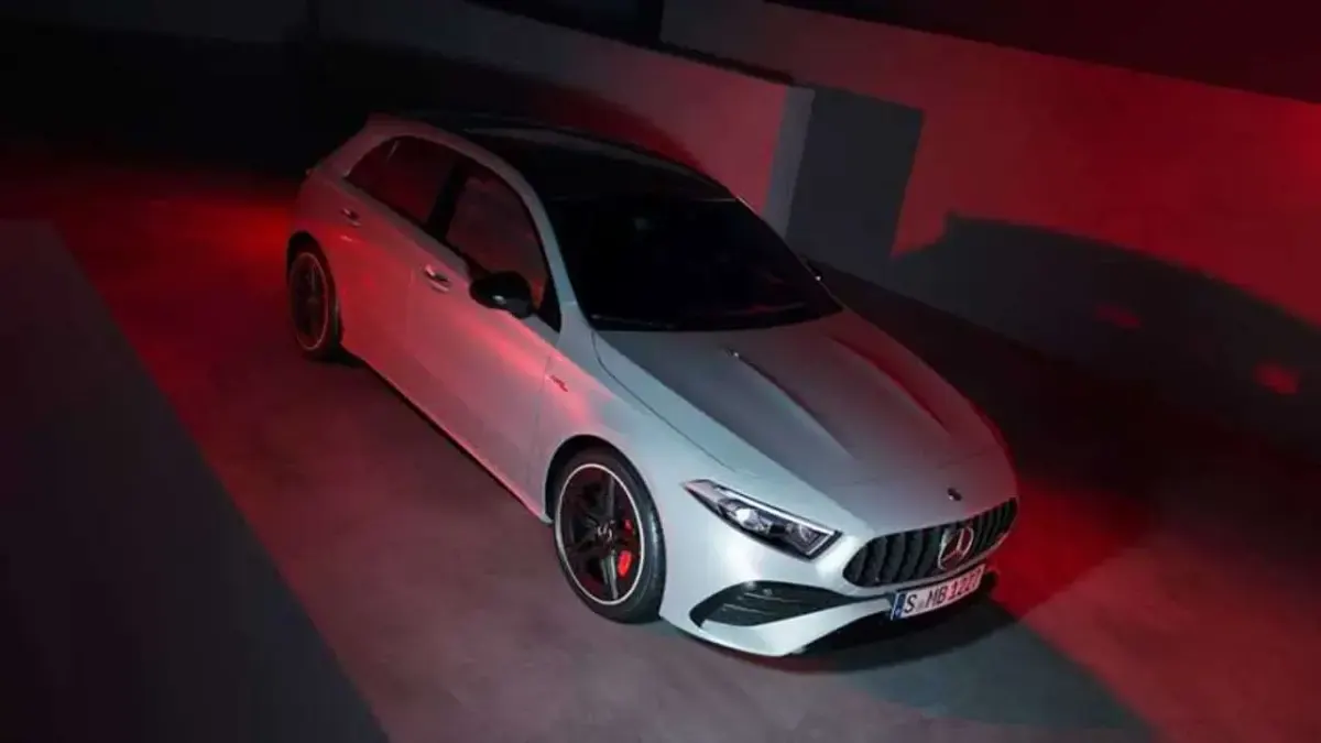 Usata Mercedes A35 AMG Advanced Plus 306 CV (225 kW) 2023 Argento Berlina