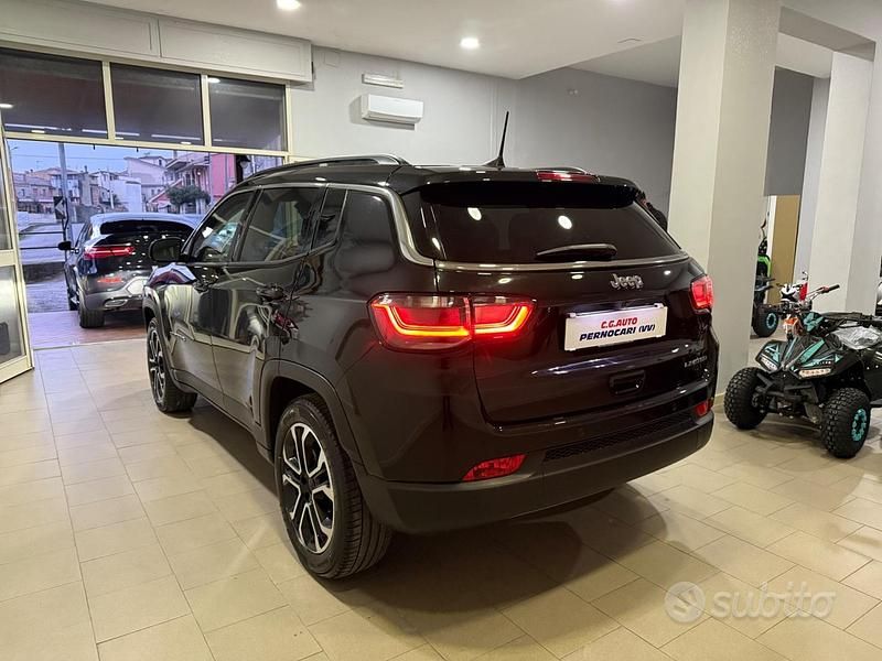 Usata Jeep Compass Limited 131 CV (96 kW) 2022 Nero SUV