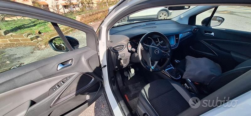 Usata Opel Crossland 83 CV (61 kW) 2019 Bianco SUV