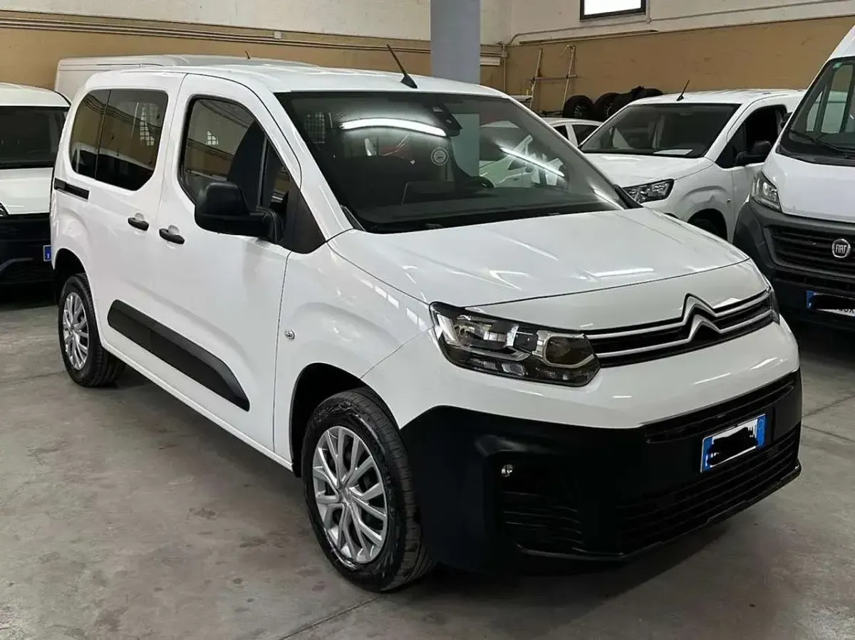 Usata Citroën e-Berlingo 131 CV (96 kW) 2021 Bianco Station wagon