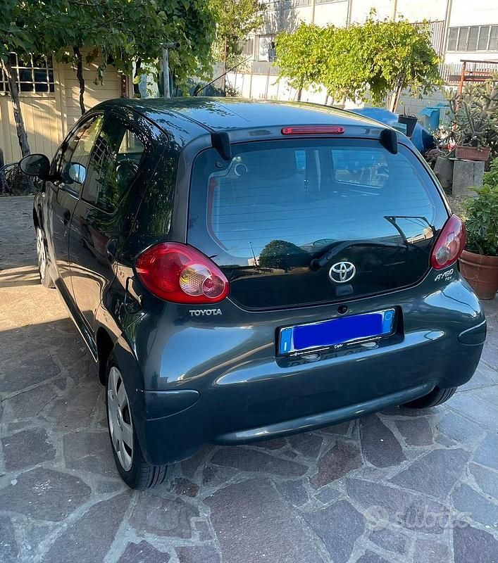 Usata Toyota Aygo 67 CV (49 kW) 2008 Utilitaria